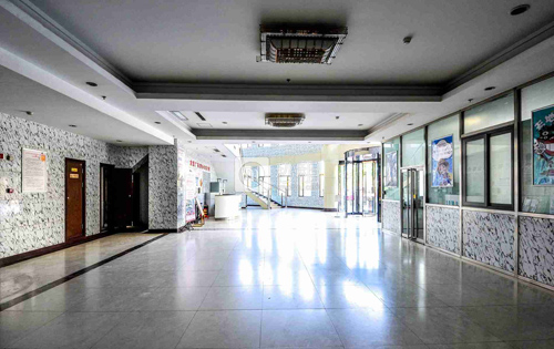 泰华龙旗广场实拍图1