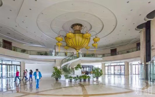 泰华龙旗广场门禁